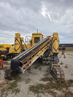 GOMACO GT3300 Track Curb & Gutter Machine