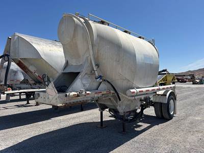 Boyd TA Dry Bulk / Pneumatic Tank Trailer