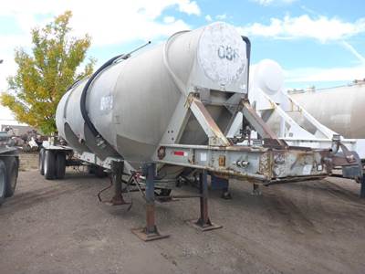 Heil Dry Bulk / Pneumatic Tank Trailer