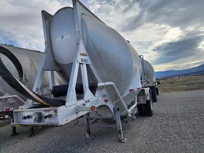 Heil Dry Bulk / Pneumatic Tank Trailer