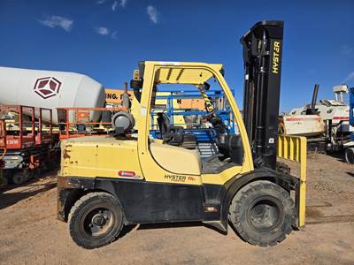 Hyster H110FT Pneumatic Tire Forklift