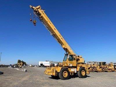 Lorain LRT230 Rough Terrain Crane