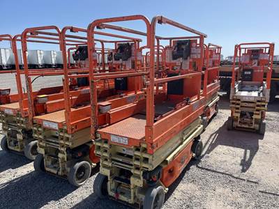 JLG 1930ES Scissor Lift - 19ft Working Height