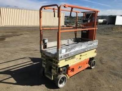JLG 1930ES Scissor Lift - 18ft Working Height