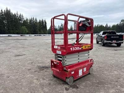 MEC 1330SE Scissor Lift