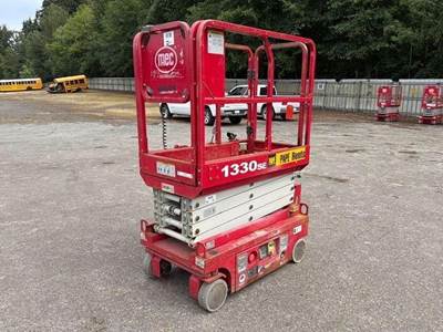MEC 1330SE Scissor Lift