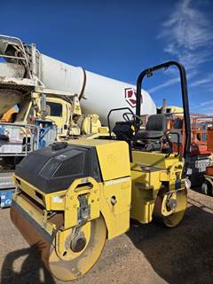 Dynapac CC122 Smooth Drum Roller Compactor