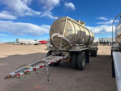 Heil 2400GAL Trailer