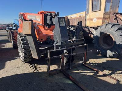 SkyTrak 10054 Telehandler - 10000lb Capacity, 54ft Lift Height