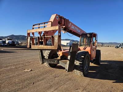 SkyTrak 10054 Telehandler - 10000lb Capacity, 54ft Lift Height