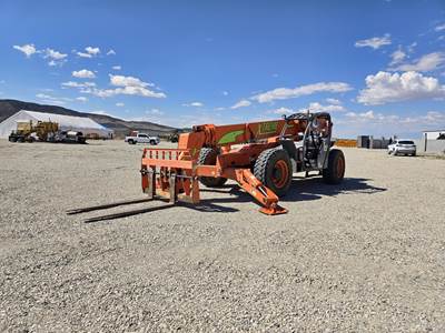 Xtreme XR1255 Telehandler - 12000lb Capacity, 55ft Lift Height