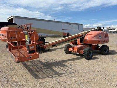 JLG 400S Telescopic Boom Lift - 1000lb Capacity