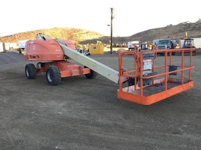JLG 400S Telescopic Boom Lift