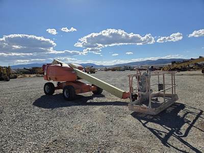 JLG 400S Telescopic Boom Lift