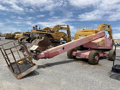 Snorkel TBA60R Telescopic Boom Lift
