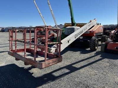 Snorkel TB60 Telescopic Boom Lift - 500lb Capacity