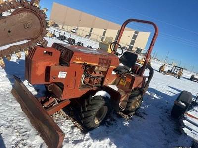 Ditch Witch 3700 Trencher