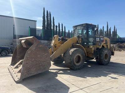 Caterpillar 950M Wheel Loader