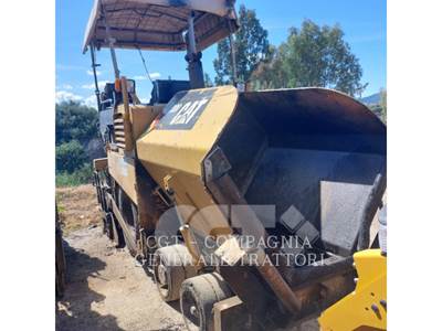 Caterpillar AP-300 Asphalt Paver
