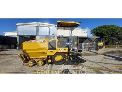 Caterpillar AP300F Asphalt Paver