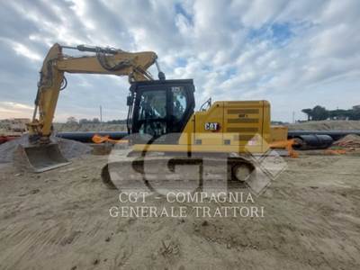 Caterpillar 323 Excavator