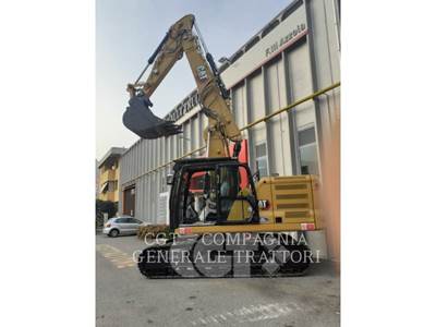 Caterpillar 323 Excavator