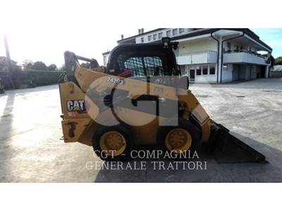Caterpillar 242D3 Mini Skid Steer