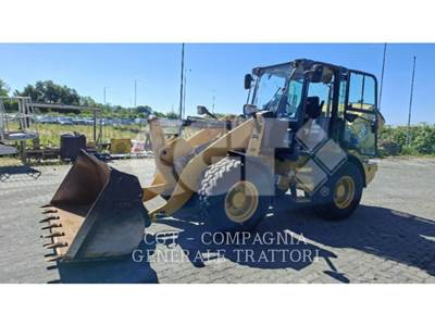 Caterpillar 908M Wheel Loader