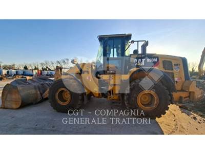 Caterpillar 950M Wheel Loader