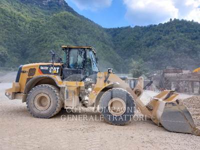 Caterpillar 962M Wheel Loader