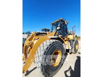 Caterpillar 966M Large Wheel Loader