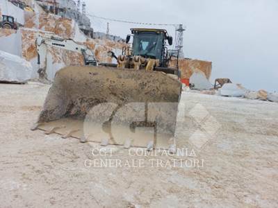 Caterpillar 980M Wheel Loader
