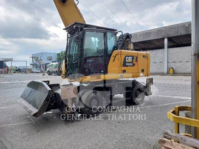 Caterpillar MH3022 Wheeled Excavator