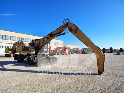 Caterpillar MH3022 Wheeled Excavator