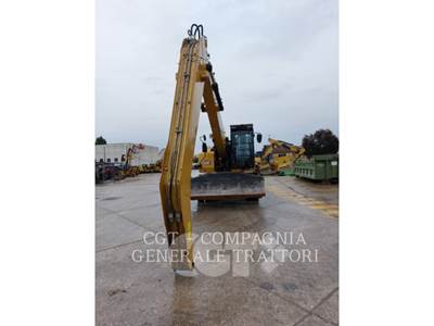 Caterpillar MH3024 Wheeled Excavator