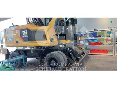 Caterpillar MH3024 Wheeled Excavator