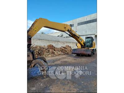Caterpillar MH3026 Wheeled Excavator