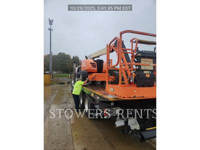 JLG 600AJ Boom Lift