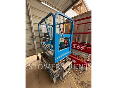 Genie 1330E Scissor Lift