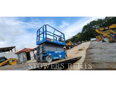 Genie 3246E Scissor Lift