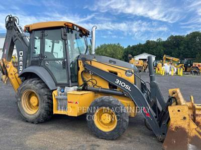 John Deere 310SL Backhoe