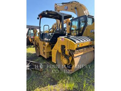 Caterpillar CB54B Tandem Vibratory Roller