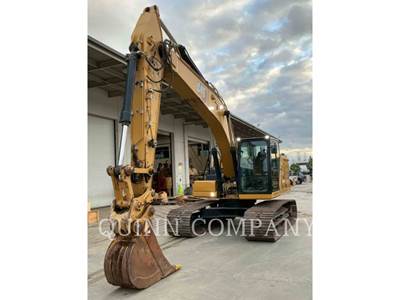 Caterpillar 320 Excavator