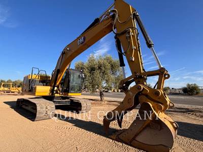 Caterpillar 320 Excavator