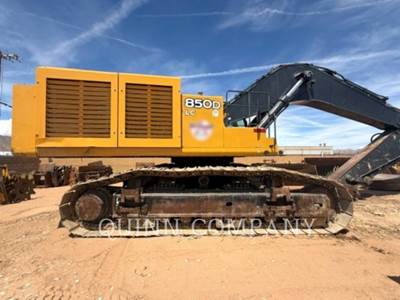 John Deere 850D Excavator