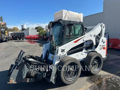 Bobcat S770 Track Skid Steer