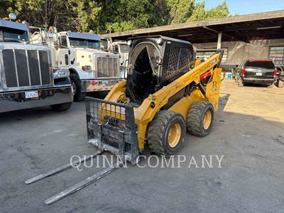 Caterpillar 272D3 Skid Steer