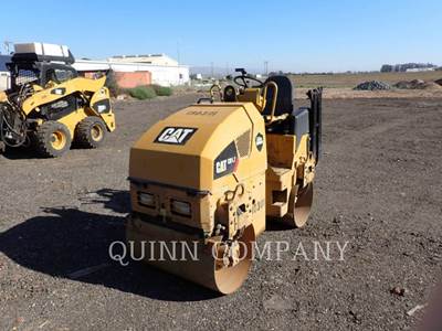 Caterpillar CB1.7 Tandem Vibratory Roller