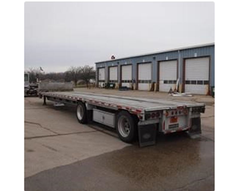 2000 Ravens 48 Ft X 102 In. T/A Aluminum Spread Flatbed Trailer For