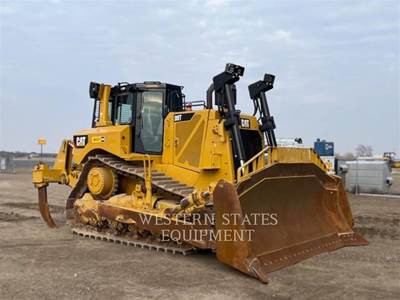 Caterpillar D8T Dozer
